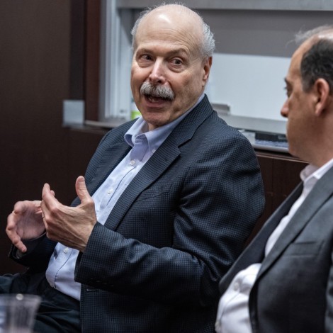 UChicago professor David Awschalom
